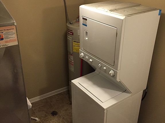 4th image of 7694 Capital Cir S