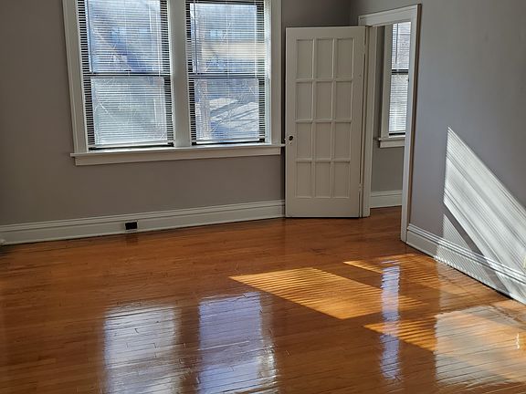 4th image of 327 N Taylor Ave APT 206