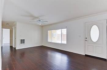 5th image of 1927 Diamond St Unit 1