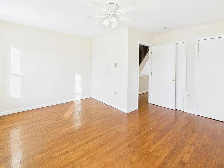 1519 N Bouvier St — Photo 15