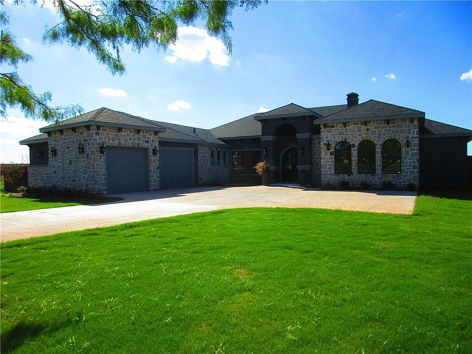 1st image of 217 Merlot Dr