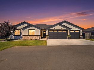 708 Road 57 Ct, Pasco, WA 99301