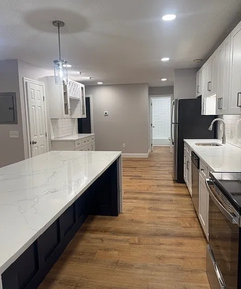 65 Oaklawn Ave #114 — Photo 1