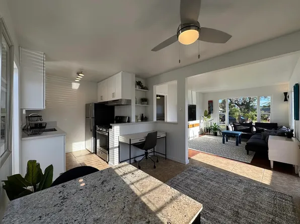 1104 Felspar St, San Diego, CA 92109
