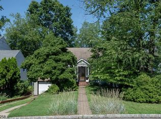 11 Blackburne Ter, West Orange, NJ 07052