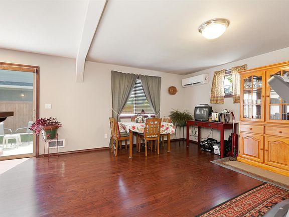 2nd image of 14727 46th Ave NE