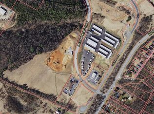 1 Seven Lacey King Way, Staunton, VA 24401