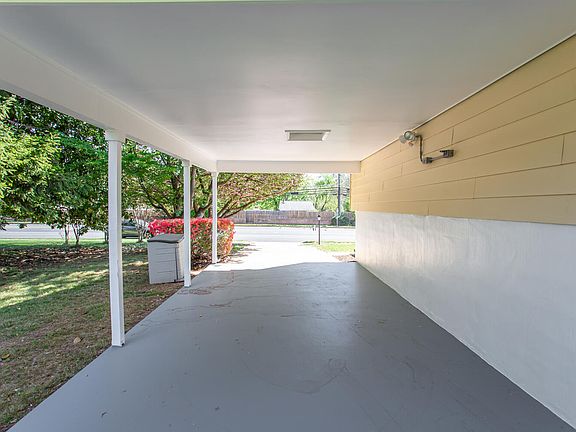 3rd image of 1904 Beulah Rd