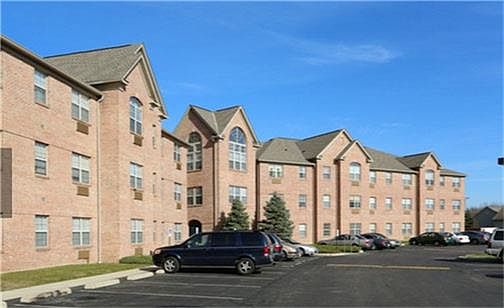 5th image of 831 Acorn Grove Dr