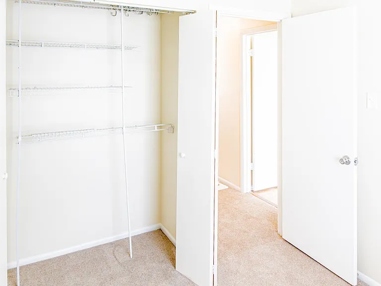 3817 Rolling Way — Photo 13