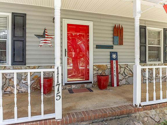 5th image of 1175 Springdale Cir