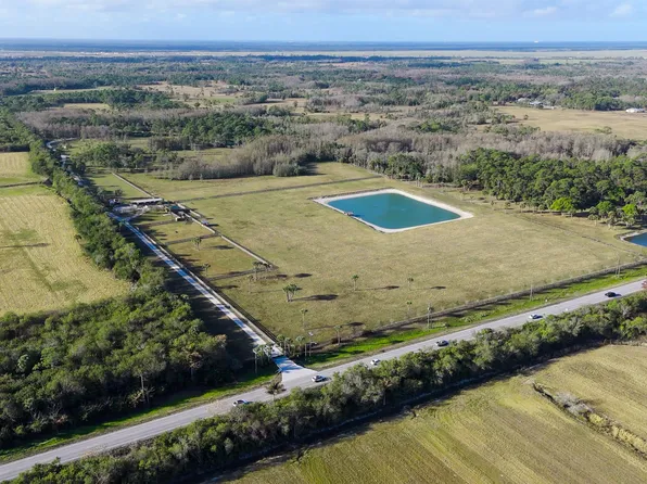 4350 SE Bridge Road, Hobe Sound, FL 33455