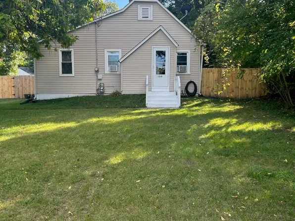 1038 Ridge St, Hammond, IN 46324