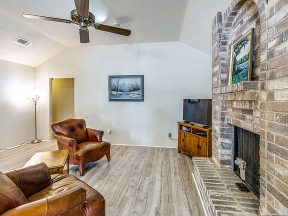 5th image of 3507 HERRON CT