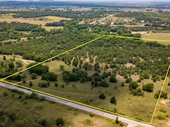 330 County Road 3424, Bridgeport, TX 76426