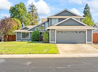 1030 Betsy Ross Dr, Roseville, CA 95747