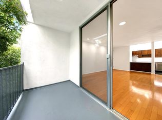 1147 N Clark St #301, West Hollywood, CA 90069