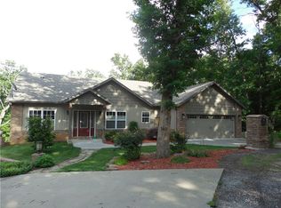 4 Etwall Ln, Bella Vista, AR 72714