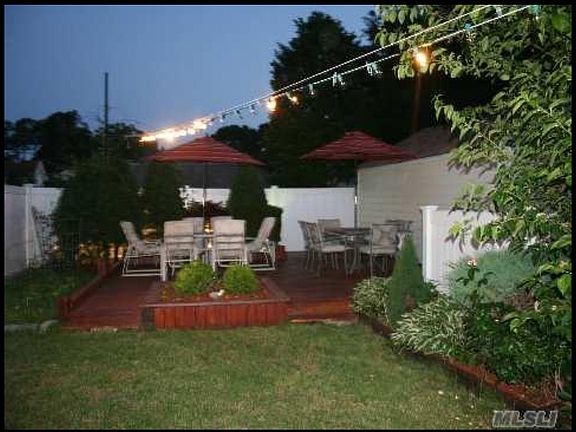 4th image of 566 Harvard Ave