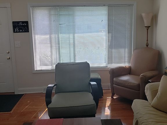 3rd image of 3505 Rock Pkwy