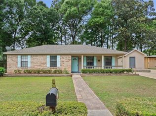 8731 Dutch Valley Ct, Mobile, AL 36695