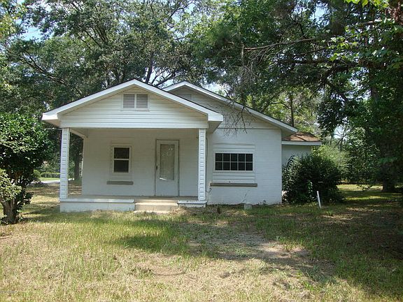 2nd image of 411 W Indiana Ave