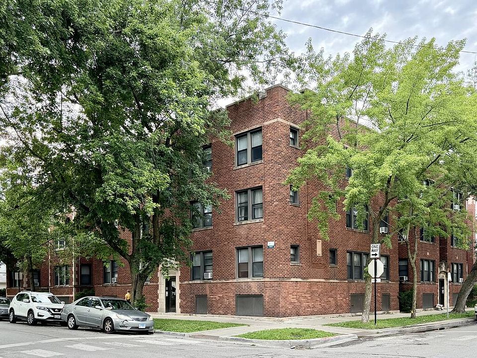 1st image of 3604 W Sunnyside Ave #3