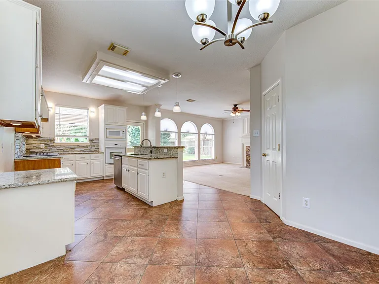 1107 Magnolia Woods Ct — Photo 13