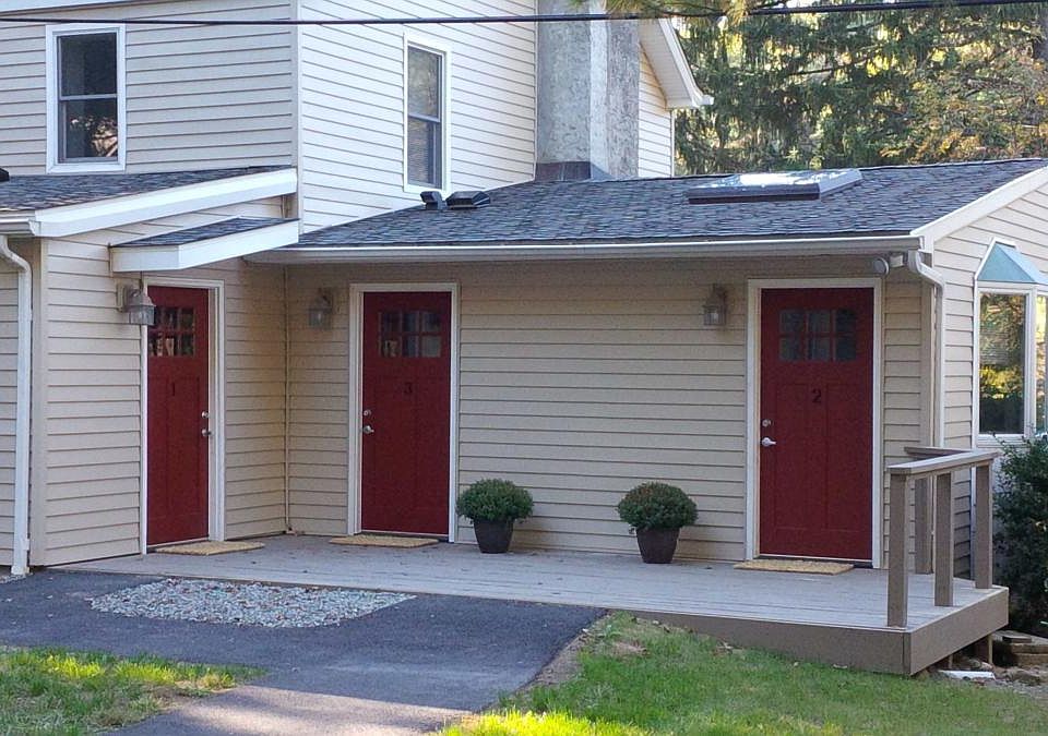 Apartment #3 Entrance in middle