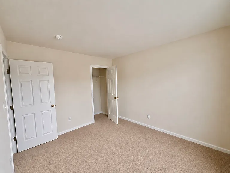 5526 Sacramento Mews Pl — Photo 31