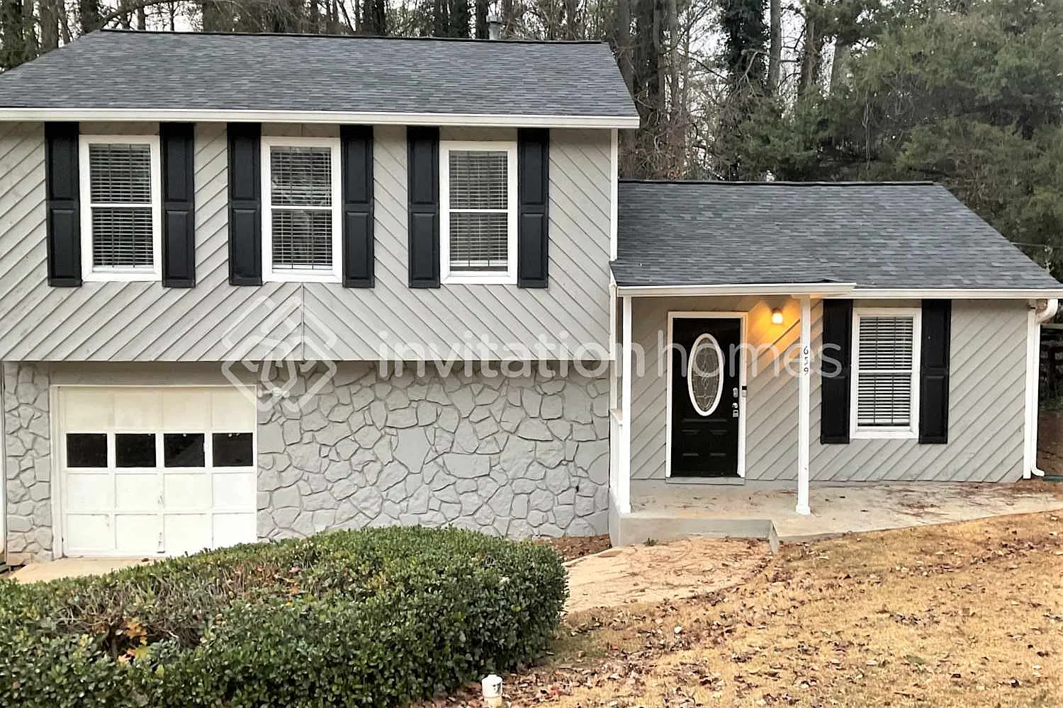659 N Wood Path Dr Stone Mountain, GA 30083 — Photo 1