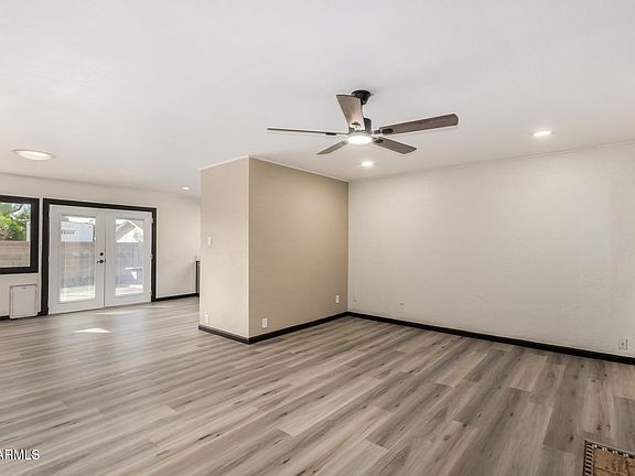 3rd image of 5515 W Carol Ann Way