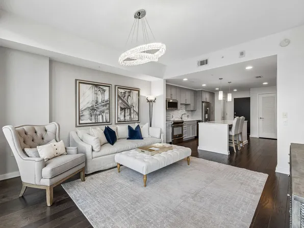 1212 Laurel St APT 1714, Nashville, TN 37203