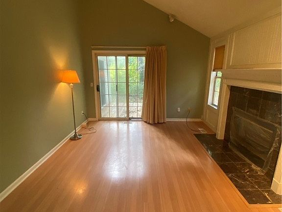 5th image of 6072 Cabot Ct