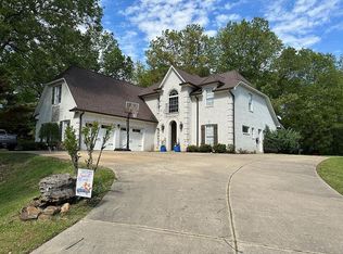 1600 Southern Ridge Trl, Olive Branch, MS 38654