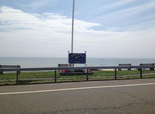 48 Neptune Dr, Old Saybrook, CT 06475