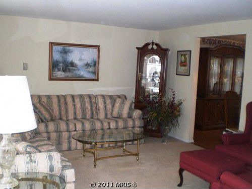 2nd image of 6610 Hunters Wood Cir