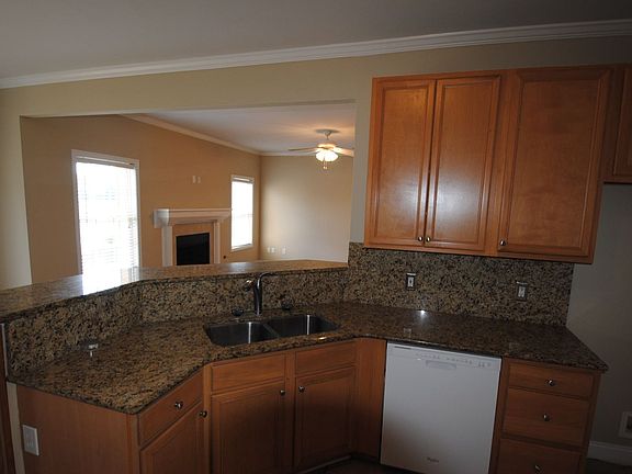 5th image of 3035 Wellbrook Dr