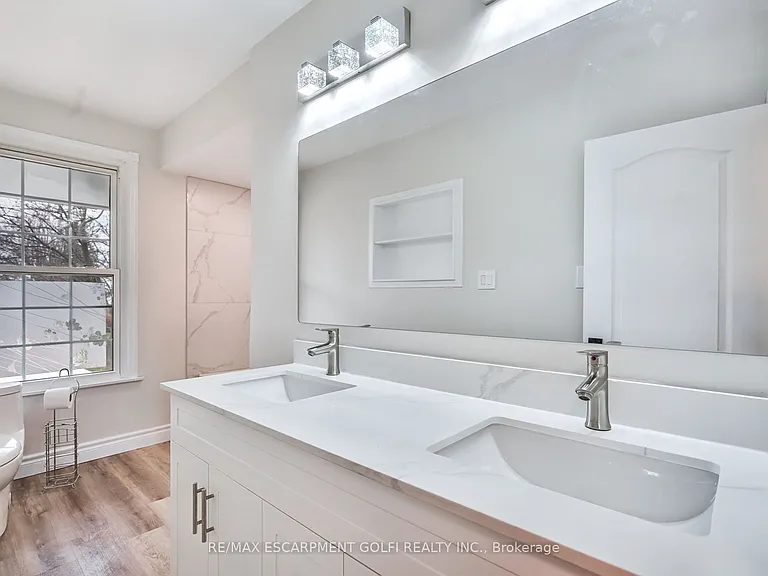 273 Riverview Blvd — Photo 21