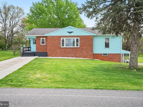 116 Willow Dr, Shippensburg, PA 17257