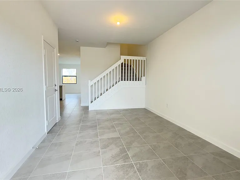 12900 SW 231st St #12900 — Photo 2