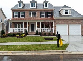 2000 Lake Forest Dr, Upper Marlboro, MD 20774