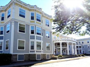 45 Sagamore St APT 20, Manchester, NH 03104