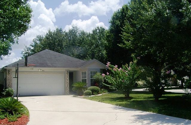 1st image of 801 Golf Manor Ct