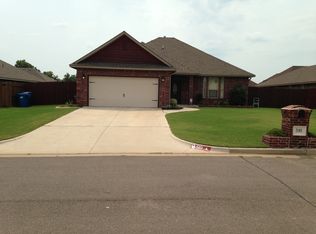 510 NE 22nd St, Newcastle, OK 73065
