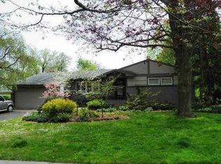 1715 Highland Ave, Rochester, NY 14618