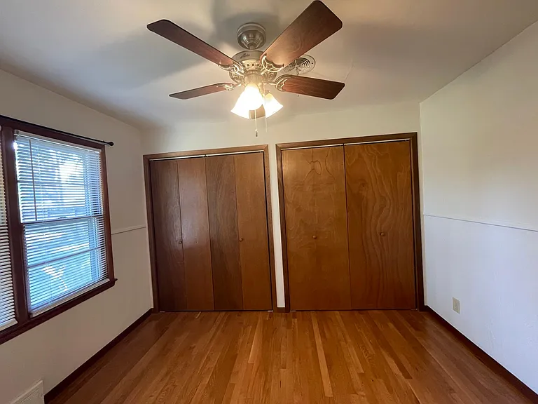 103 Robert St — Photo 16
