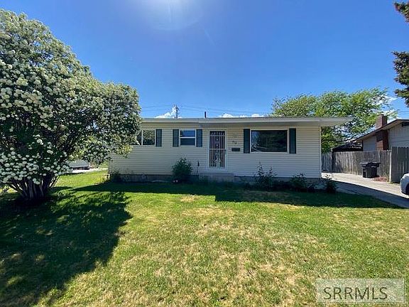 2nd image of 412 Meppen Dr