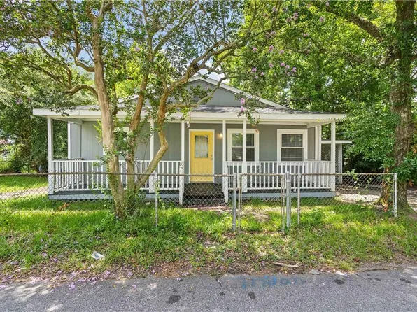 7 Ryan Street, Chickasaw, AL 36611