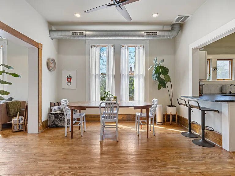 421 Spofford Ave — Photo 8
